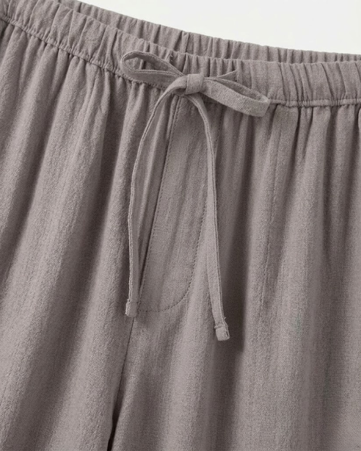 Tailored Pleated Linen Pants