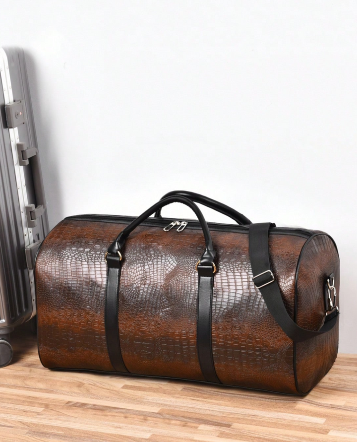 Curtis Travel Duffle Bag – Stylish, Spacious & Durable Luggage Companion