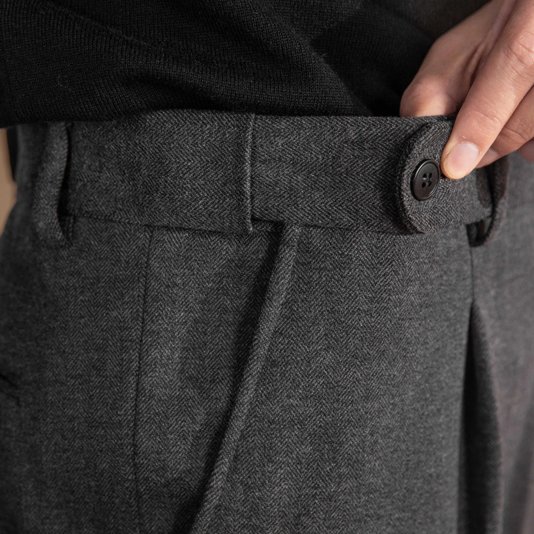 Single-Pleat Wool Blend Trousers