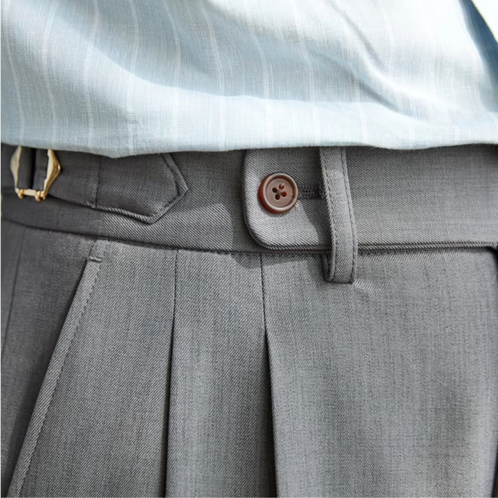 Double-Pleat Relaxed Tapered Pants
