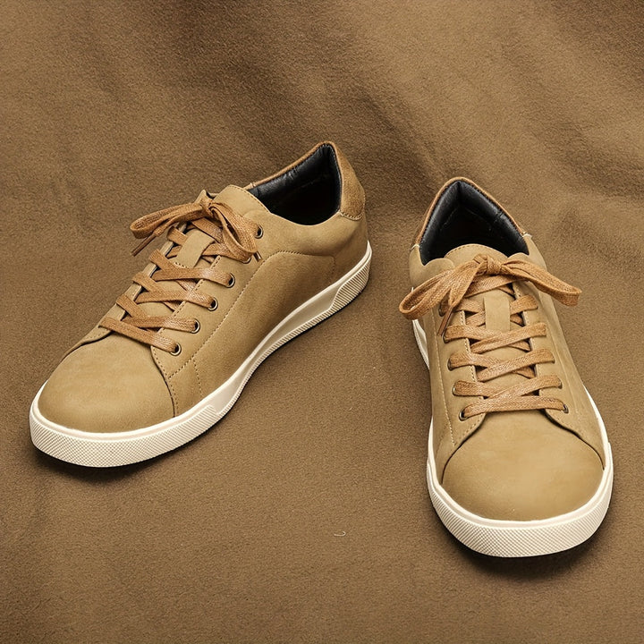 Monaco Classic Sneakers
