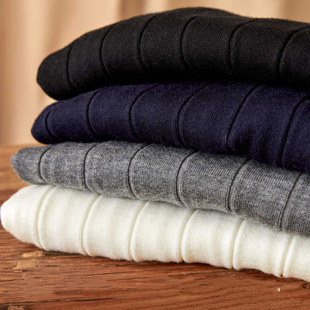 GIORGIO Premium Ribbed Knit Crewneck Sweater