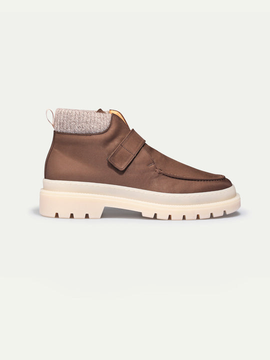 Men's Hook and Loop Winter Boots with Knit Collar