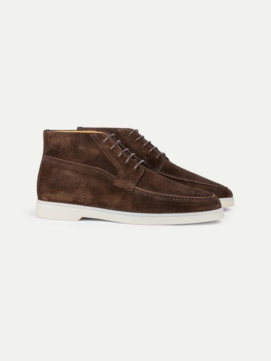 Men's Suede Chukka Boots with White Sole